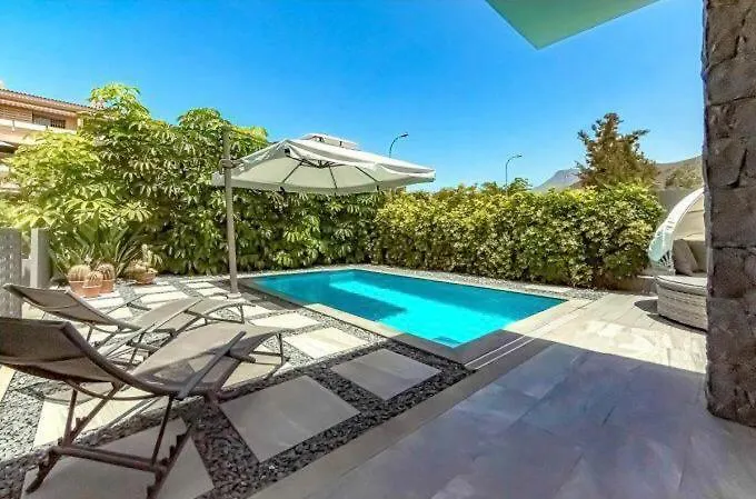 Luxury Villa Tropical Private Heated Poolロスクリスティアーノス